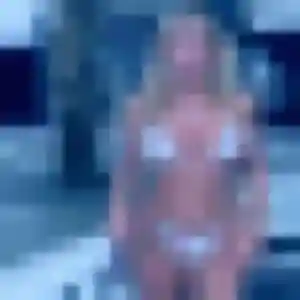 Mounia (33 ans) à L'Île-d'Yeu attend une rencontre ce soir