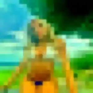 Anissa, femme de 23 ans cherche beurette à La Bastidonne
