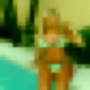 Yasmine, 39 ans, connectée à La Bastidonne pour une rencontre coquine
