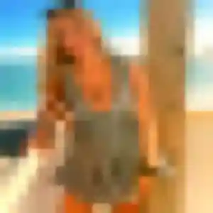 Nawal, 25 ans, disponible à La Chaize-le-Vicomte pour une rencontre coquine