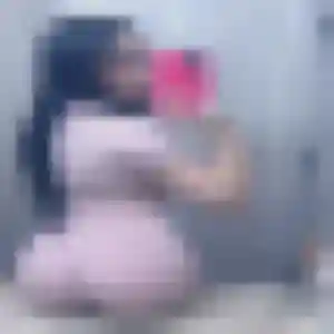 Photo exclusive de Amira, 33 ans à La Chapelle-d'Armentières - rencontre sans lendemain