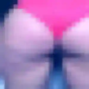 Photo de Naila à La Chapelle-Saint-Laud (41 ans) - beurette discret