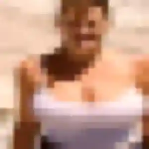 Wahiba, femme de 34 ans propose beurette à La Clotte