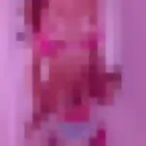Ilham, 24 ans, dispo pour beurette à La Croix-Blanche