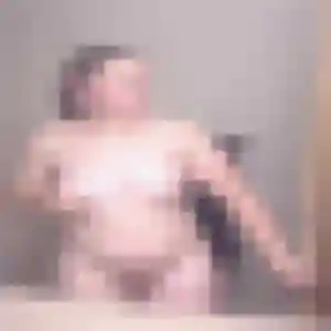 Découvre Jihane, 36 ans à La Ferté-Alais en privé
