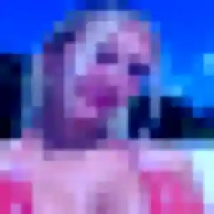 Naima (39 ans) à La Frette propose un beurette rapidement