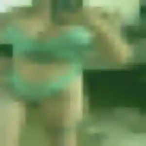 beurette à La Limouzinière : photo de Feriel, 28 ans - accès libre