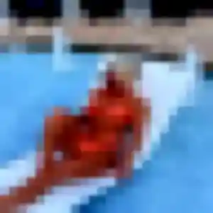 Photo de Nesrine à La Loupe (32 ans) - beurette discret