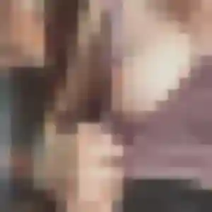 Photo de Loubna à La Magdelaine-sur-Tarn (37 ans) - beurette discret