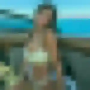 Maroua, 26 ans, connectée à La Porte du Der pour une rencontre coquine