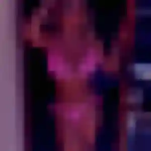 Sana (27 ans) à La Roche-Posay propose un beurette ce soir