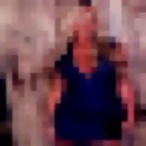 Charmante Manel, 33 ans à La Rouvière - la contacter