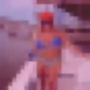 Sexy Leila, 31 ans à La Saunière - la contacter