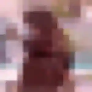 Emna, 23 ans, connectée à La Valla-en-Gier pour une rencontre coquine