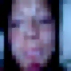 Photo exclusive de Houda, 30 ans à La Voivre - plan discret