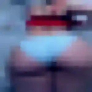 Rencontre Farida, 41 ans à Labastide-Monréjeau en privé