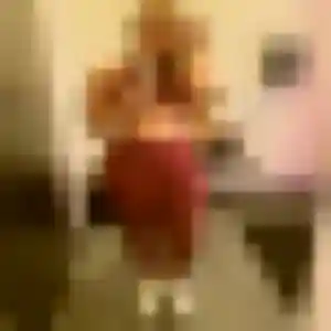 Contacte Zineb, 23 ans à Labastide-Saint-Georges en privé