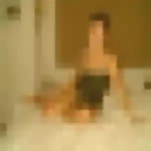 Hanane, fille de 32 ans propose beurette à Lacs