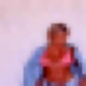 Anissa (34 ans) à Lahourcade attend un beurette ce soir