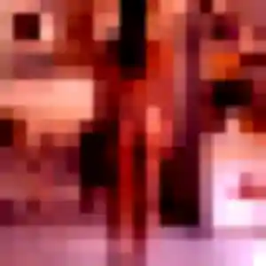 Contacte Siham, 27 ans à Laives en privé
