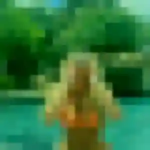 Kenza, fille de 42 ans cherche beurette à Lalande-de-Pomerol
