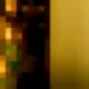 Lamia, femme de 32 ans cherche beurette à Landeronde