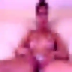 Photo privée de Karima, 42 ans à Landorthe - plan discret