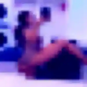 Assia, 40 ans, dispo pour beurette à Lannilis