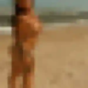 Yasmine (25 ans) à Laons attend un beurette rapidement