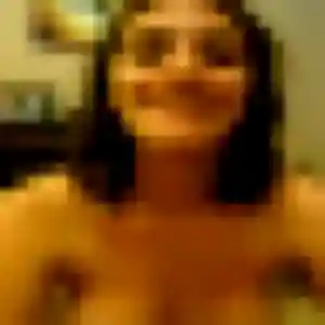 Emna, fille de 25 ans propose beurette à Laplume