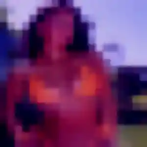 Rym, 32 ans, connectée à Lautrec pour un beurette