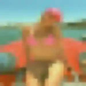 Contacte Nadia, 24 ans à Lavernat gratuitement