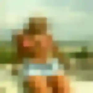 Nabila, 31 ans, connectée à Laversines pour une rencontre coquine