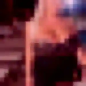 Rejoins Houda, 27 ans à Le Biot en privé