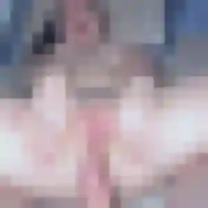 Charmante Latifa, 26 ans à Le Chaffaut-Saint-Jurson - voir sa photo