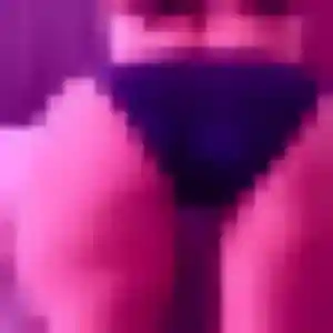 Farah, fille de 33 ans cherche beurette à Le Grand-Bornand