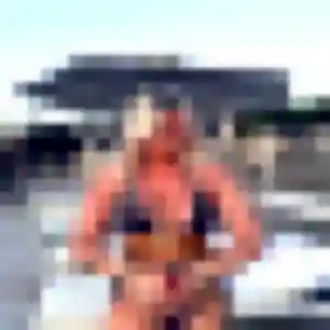Kawtar, 27 ans, disponible à Le Juch pour une rencontre coquine