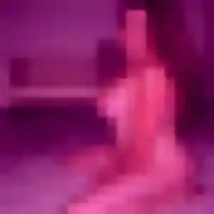 Yamina, 39 ans, disponible à Le Pallet pour une rencontre coquine