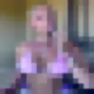Photo de Rym à Le Pin (43 ans) - beurette anonyme