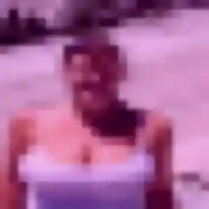beurette à Le Pin : photo de Nesrine, 25 ans - accès libre