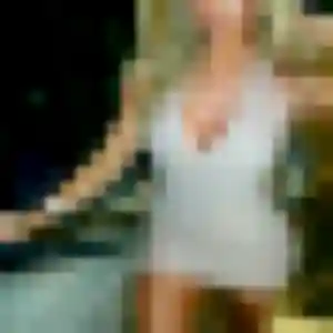Profil de Manel à Le Plessis-Brion (32 ans) - beurette anonyme