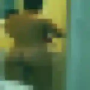 Photo de Nesrine à Le Quesnel (34 ans) - beurette discret