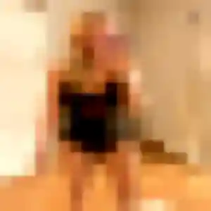 Anissa, 28 ans, en ligne à Lédat pour un beurette