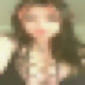 beurette à Ledeuix : photo de Selma, 22 ans - sans engagement