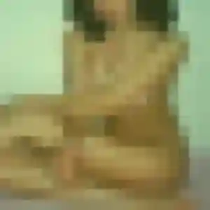 Contacte Amel, 24 ans à Légny en privé