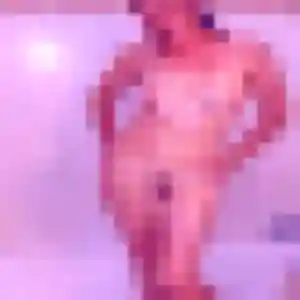 Photo de Myriam à Leignes-sur-Fontaine (35 ans) - beurette anonyme