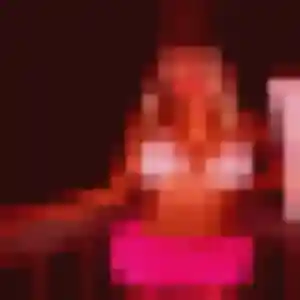 Naya, femme de 39 ans cherche beurette à Lempaut