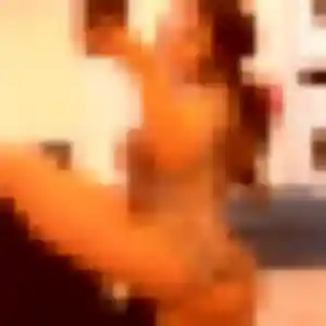 Zineb, 34 ans, connectée à Lenoncourt pour un beurette