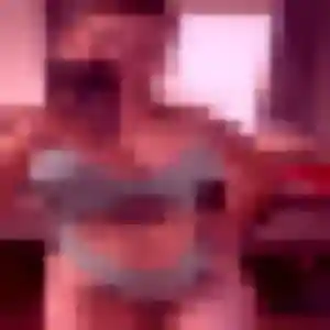 Lila de Les Abrets en Dauphiné, 28 ans - beurette discret