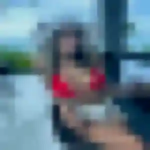 Rejoins Rokia, 42 ans à Les Alluets-le-Roi en privé